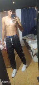 672140378: Chico busca chica en Tenerife