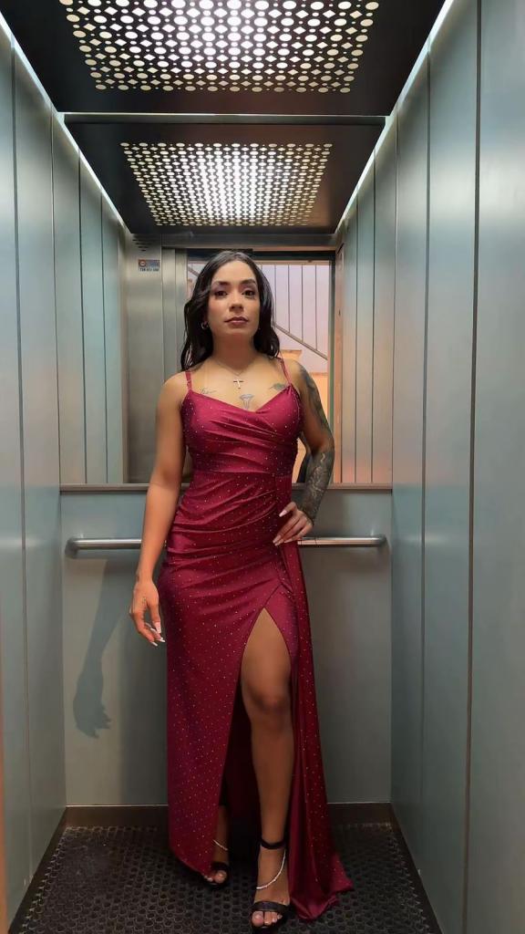 Chica busca chico en Granada: 