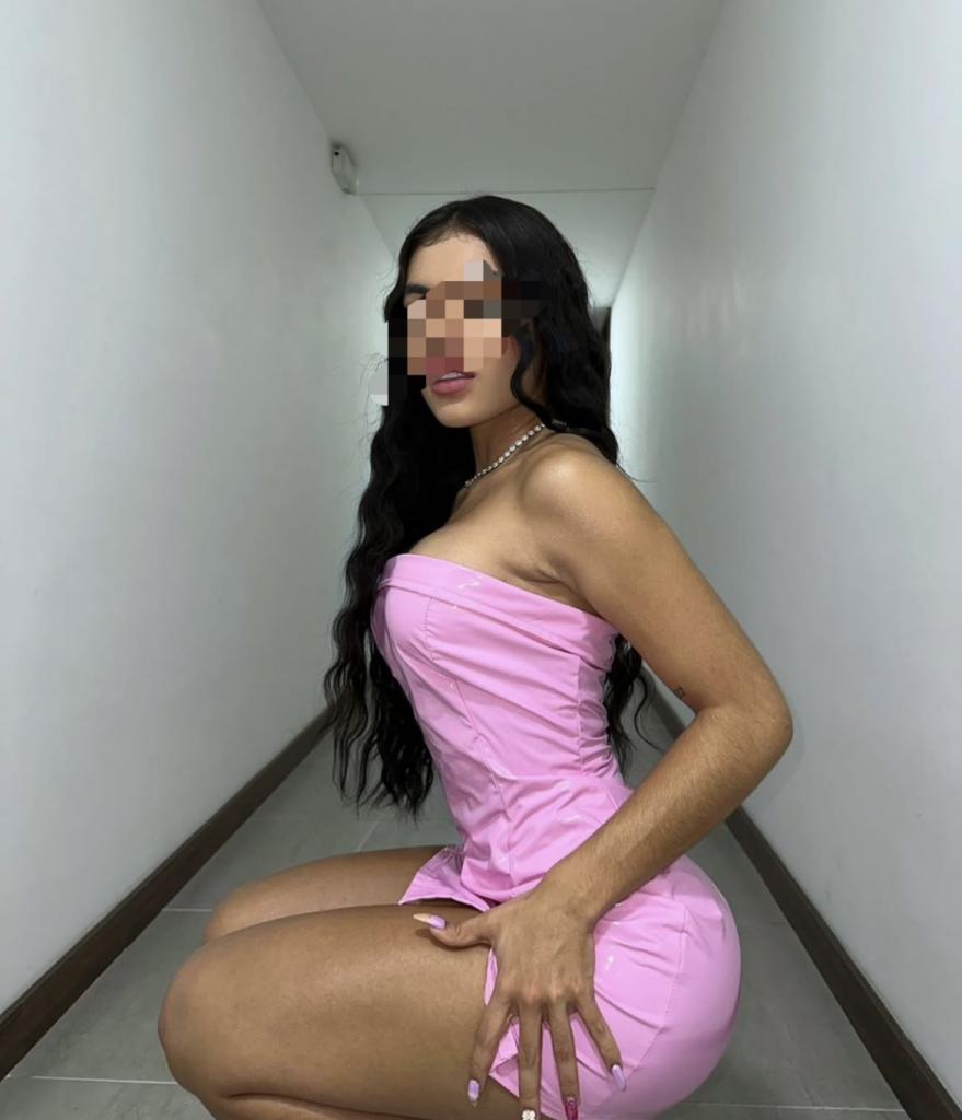 Chica busca chico en Cádiz: 