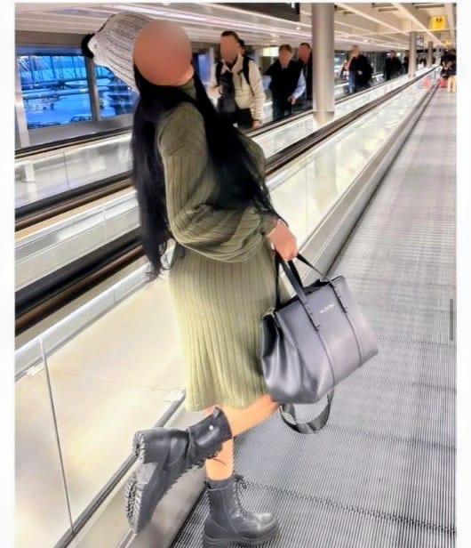 Chica busca chico en Almería: 