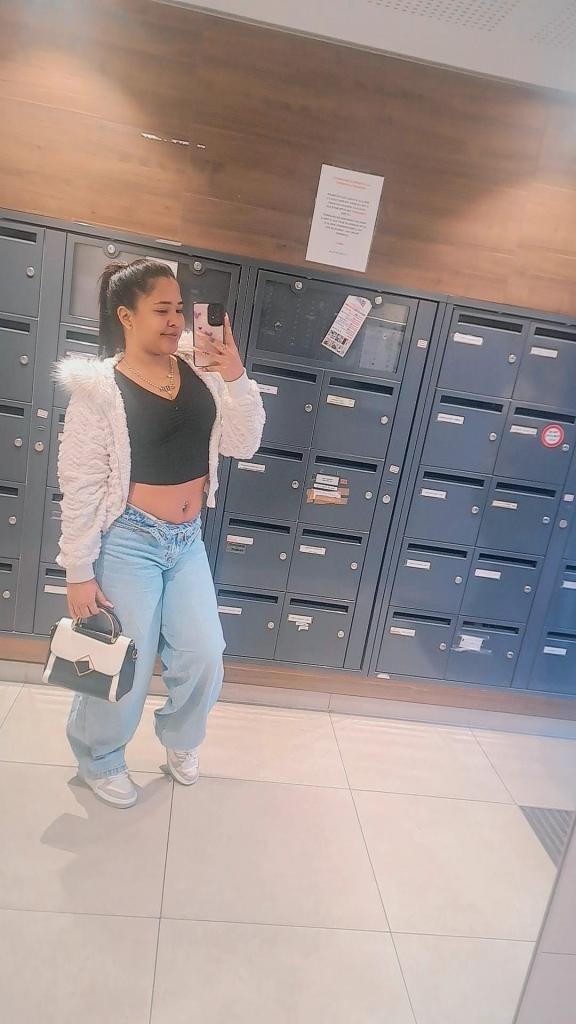 Chica busca chico en Valencia: 