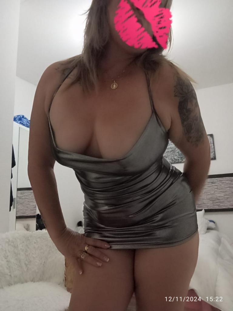 Chica busca chico en Huesca: 