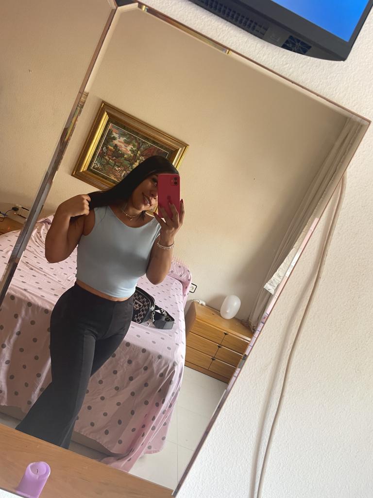 603488871: Chica busca chico en Barcelona