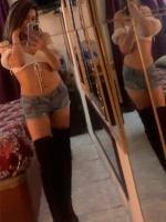 689156049: Chica busca chico en Barcelona