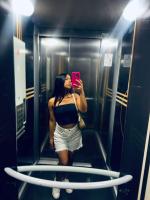 647259381: Chica busca chico en Tenerife