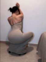 643561764: Chica busca chico en Barcelona