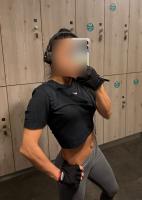 643856540: Chica busca chico en La Coruña