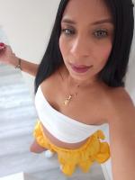 620231870: Chica busca chico en Sevilla