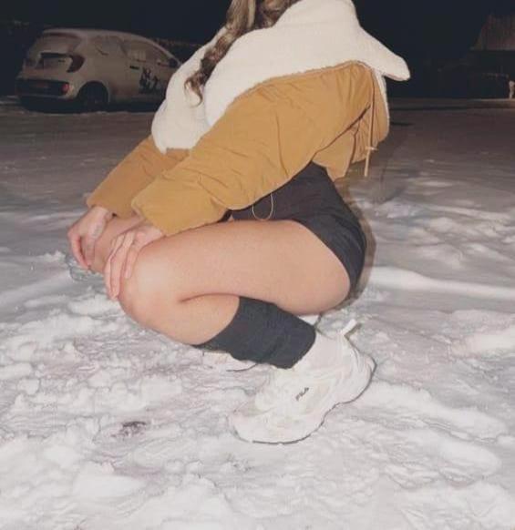 Chica busca chico en Cádiz: 