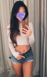 695883133: Chica busca chico en Madrid