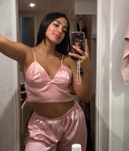 613587652: Chica busca chico en Madrid