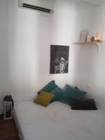 640905520: Chica busca chico en Málaga