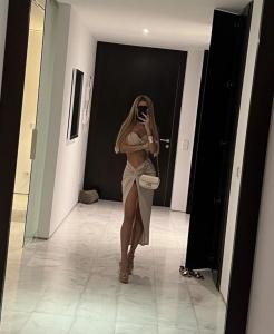 Chica busca chico en Tenerife: 