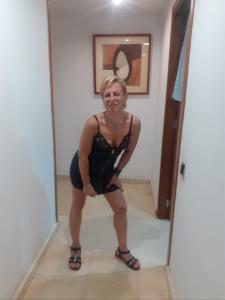 Chica busca chico en Barcelona: 