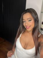 672567743: Chica busca chico en Gerona