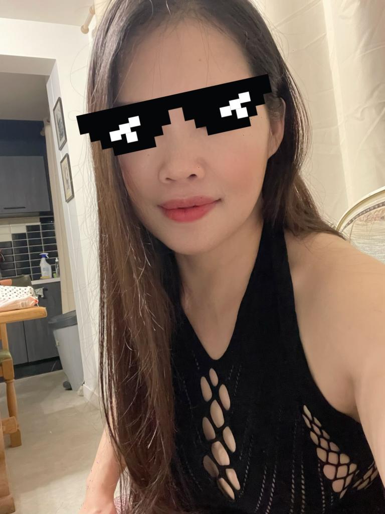 671882993: Chica busca chico en Alicante