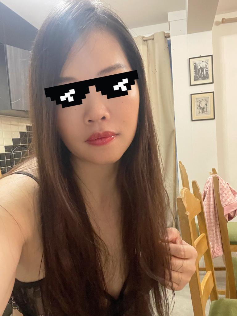 671882993: Chica busca chico en Alicante