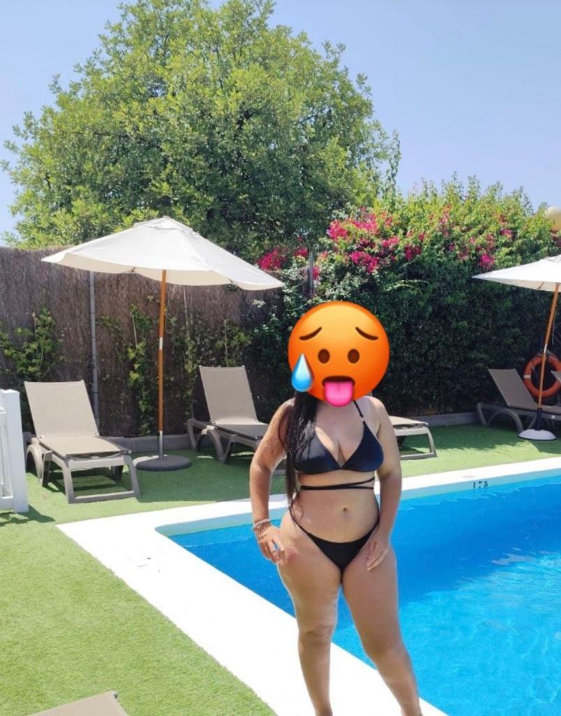 Chica busca chico en Cádiz: 