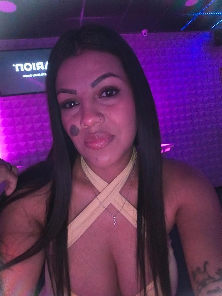 697165951: Chica busca chico en Valladolid