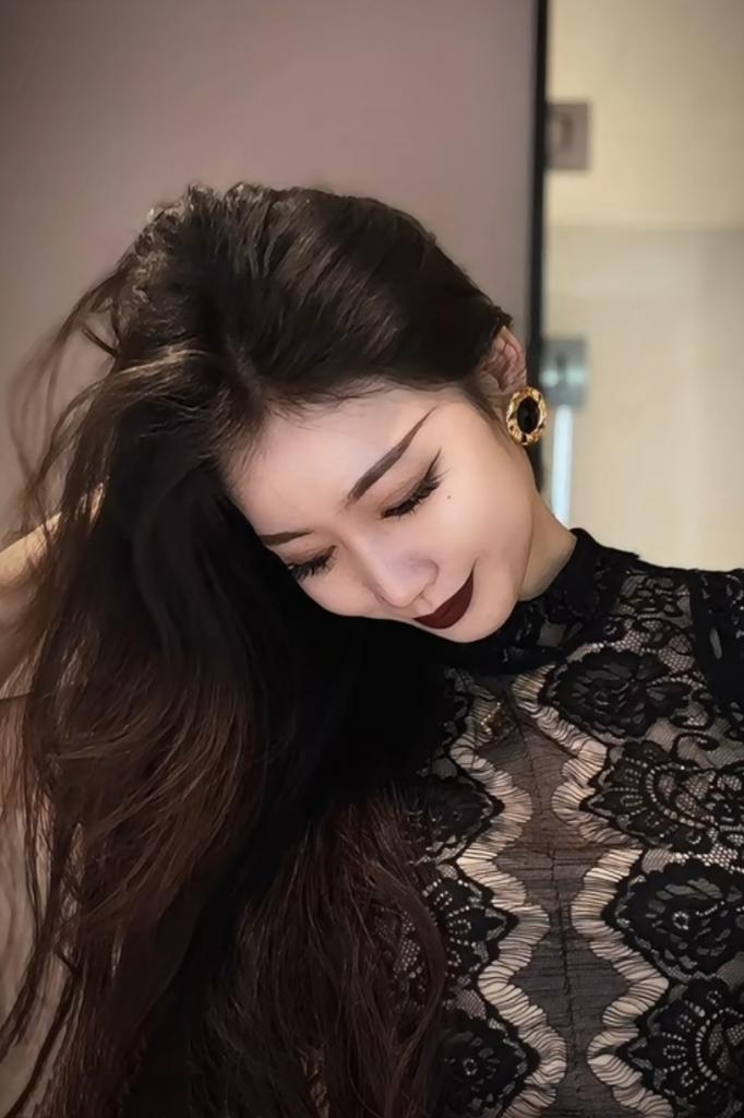 Chica busca chico en Gerona: Chica busca chico