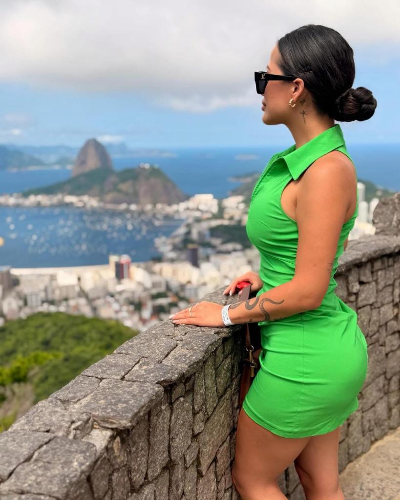 Chica busca chico en Barcelona: 