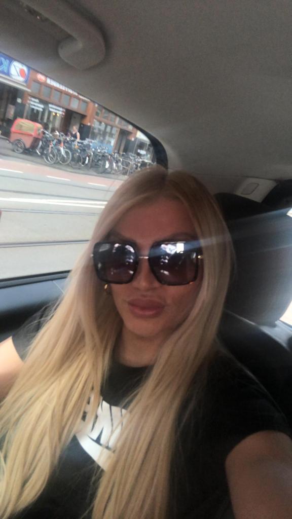 653212550: Transexual en La Coruña