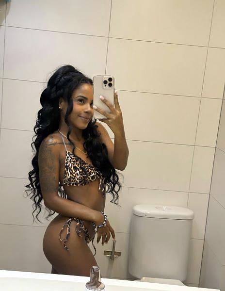 Chica busca chico en Barcelona: 