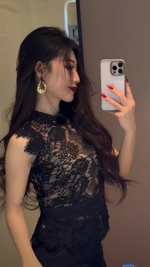 Chica busca chico en Gerona: Chica busca chico