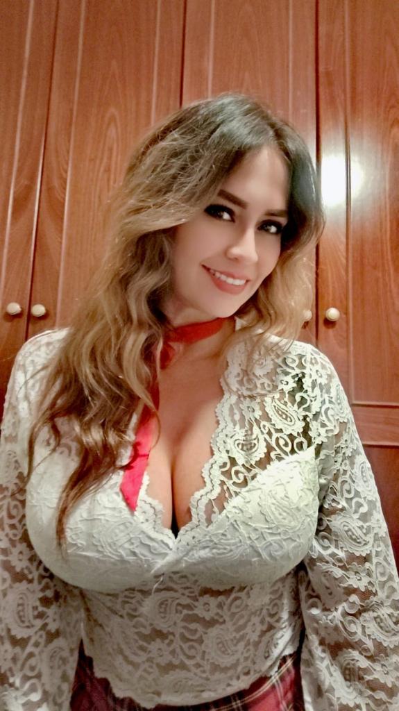 624717564: Chica busca chico en Tenerife