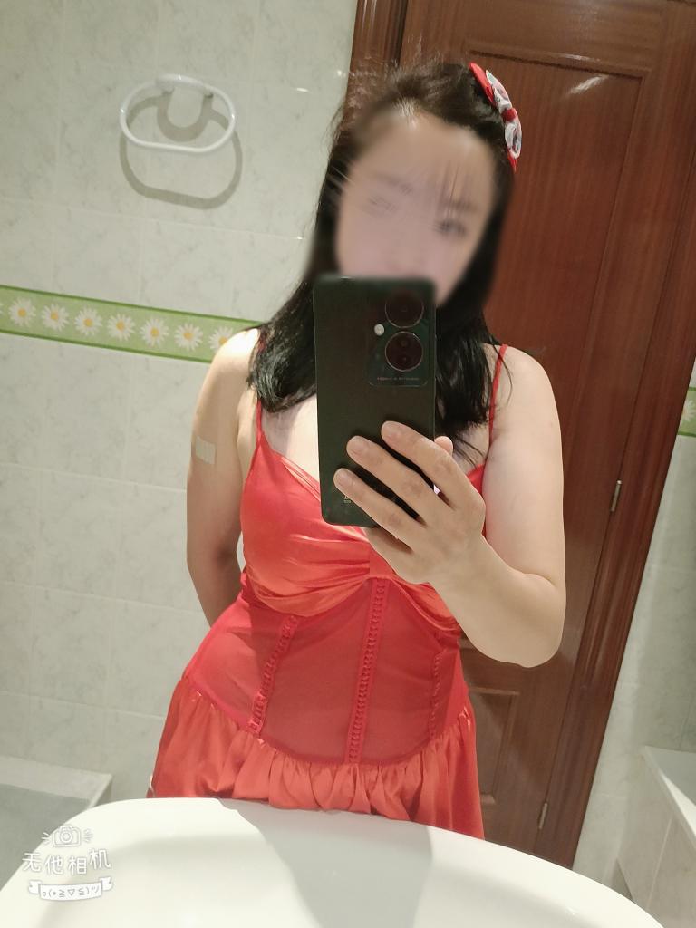 670693999: Chica busca chico en Palencia