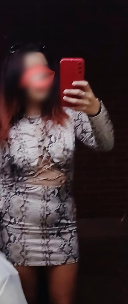 Chica busca chico en Almería: 
