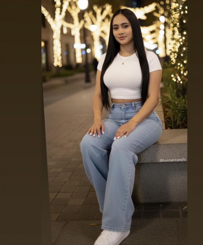 Chica busca chico en Almería: 