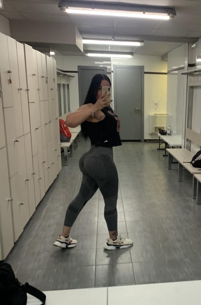 642216369: Chica busca chico en León