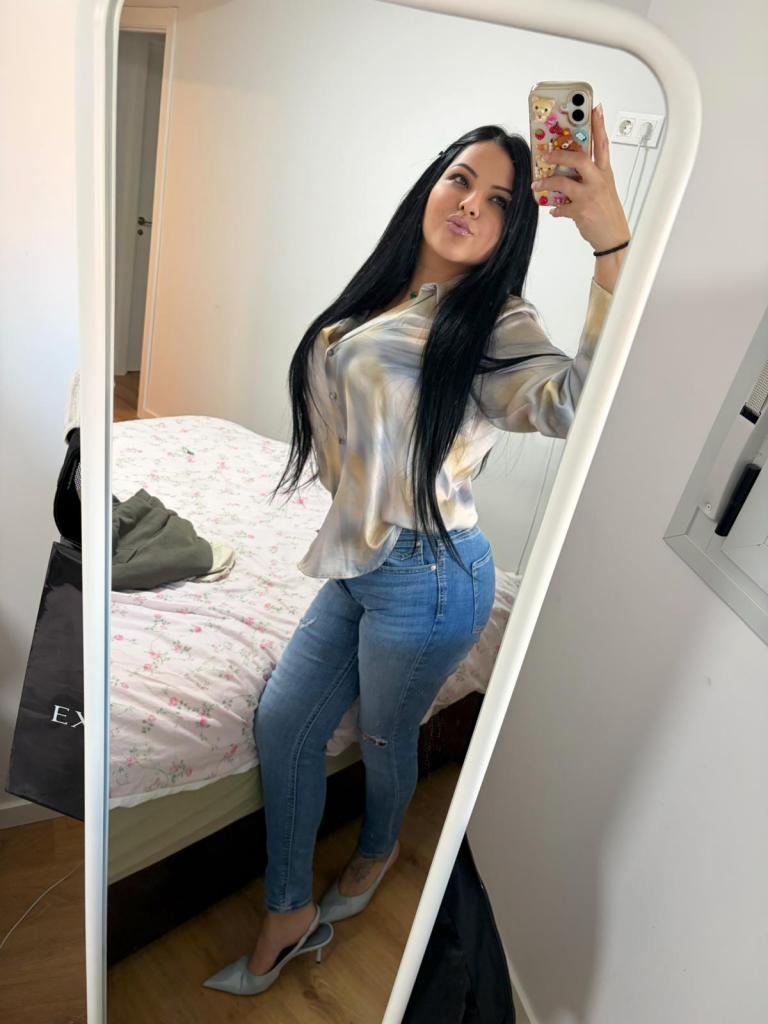 Chica busca chico en La Coruña: 