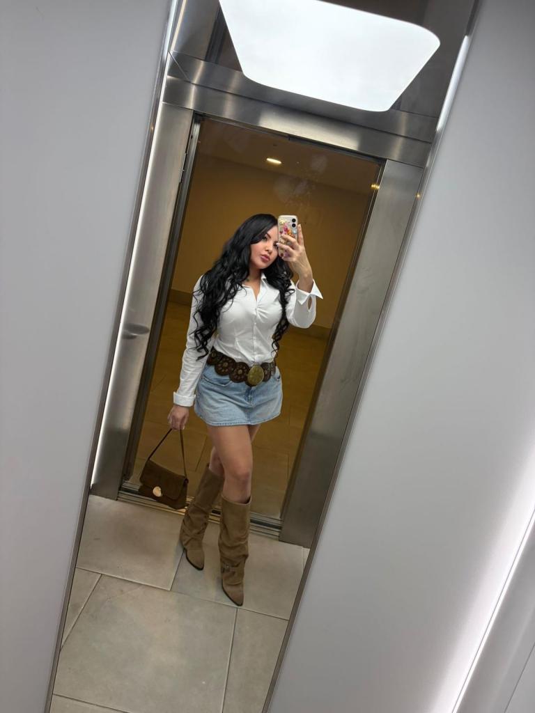 Chica busca chico en La Coruña: 