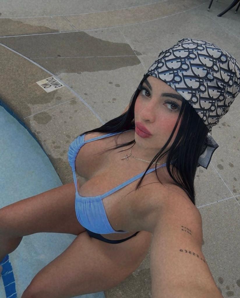 Chica busca chico en Cádiz: 