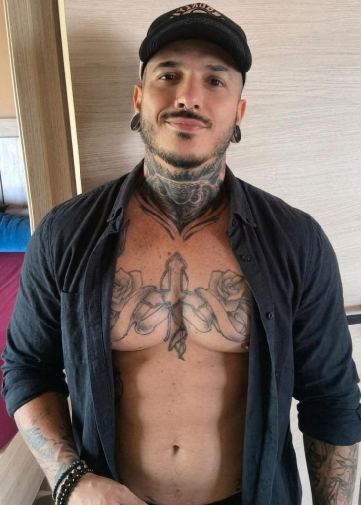 Chico busca chica en Sevilla: 