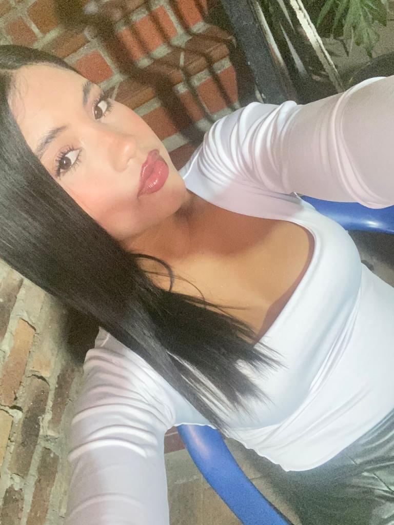 Chica busca chico en Madrid: Chica busca chico