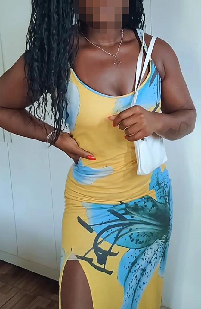 Chica busca chico en Cádiz: 