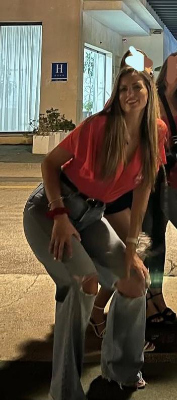 Chica busca chico en Sevilla: 