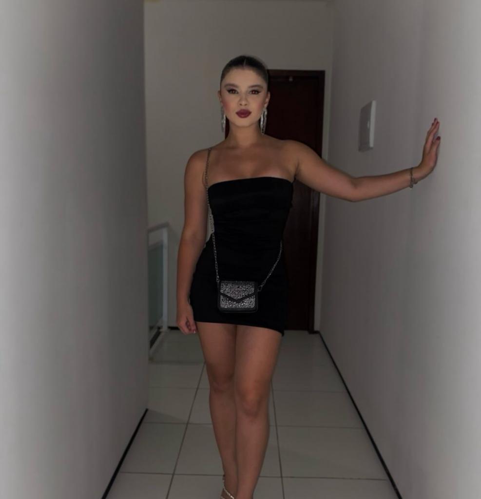 673660843: Chica busca chico en Alicante