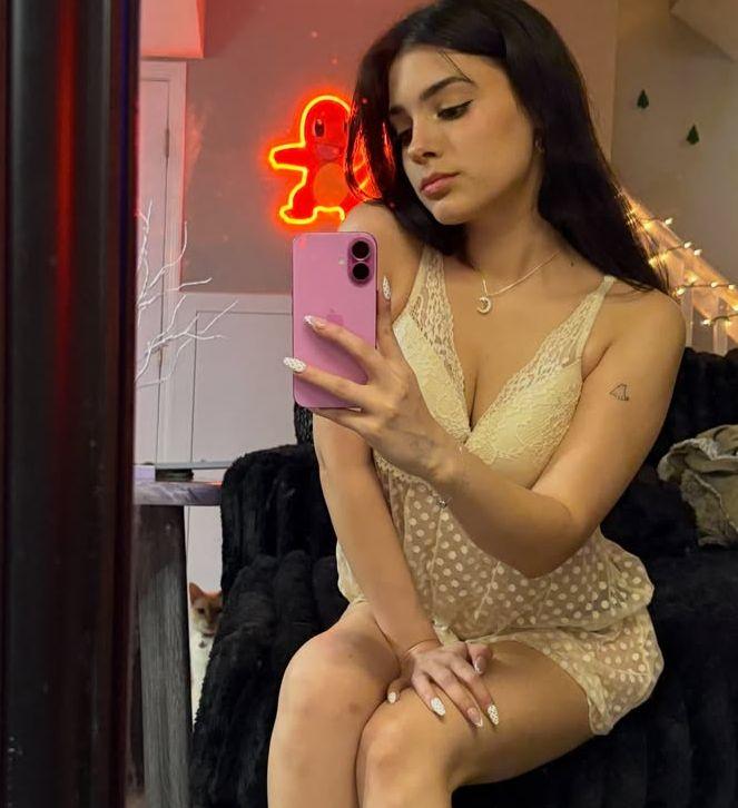 644123450: Chica busca chico en Murcia