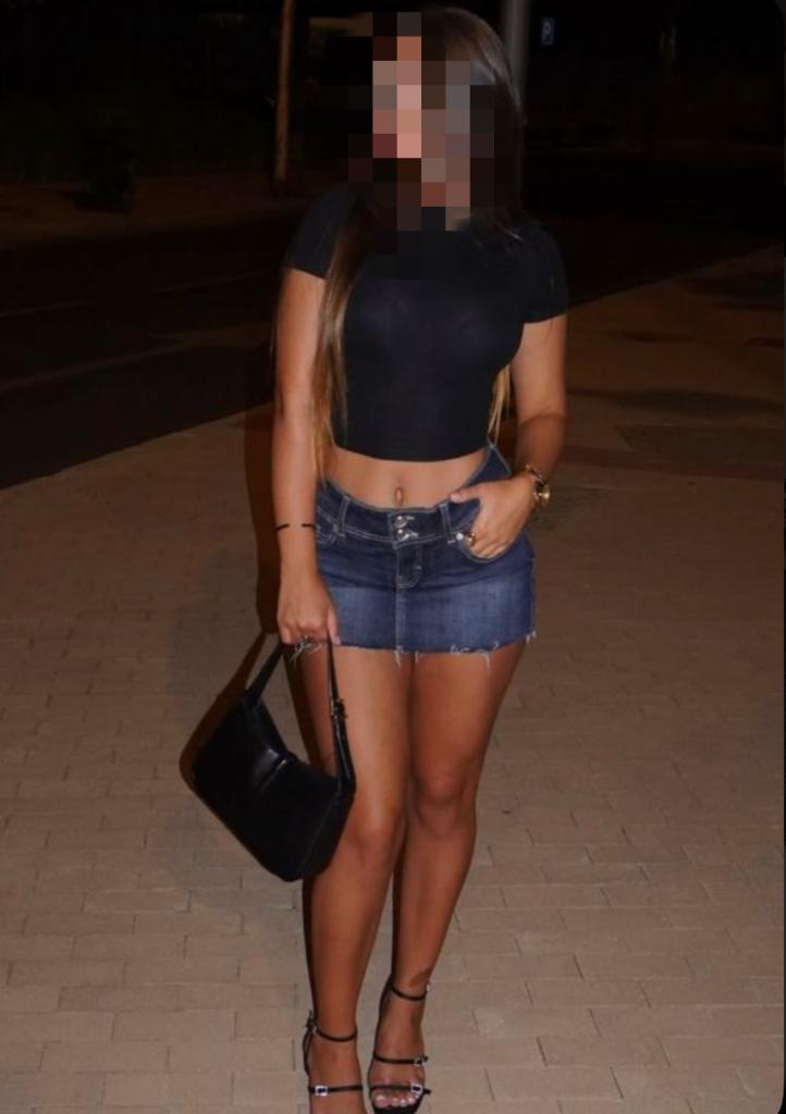 Chica busca chico en Alicante: 
