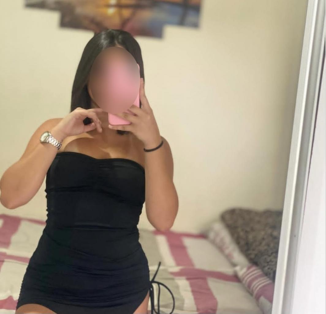 Chica busca chico en Tenerife: 
