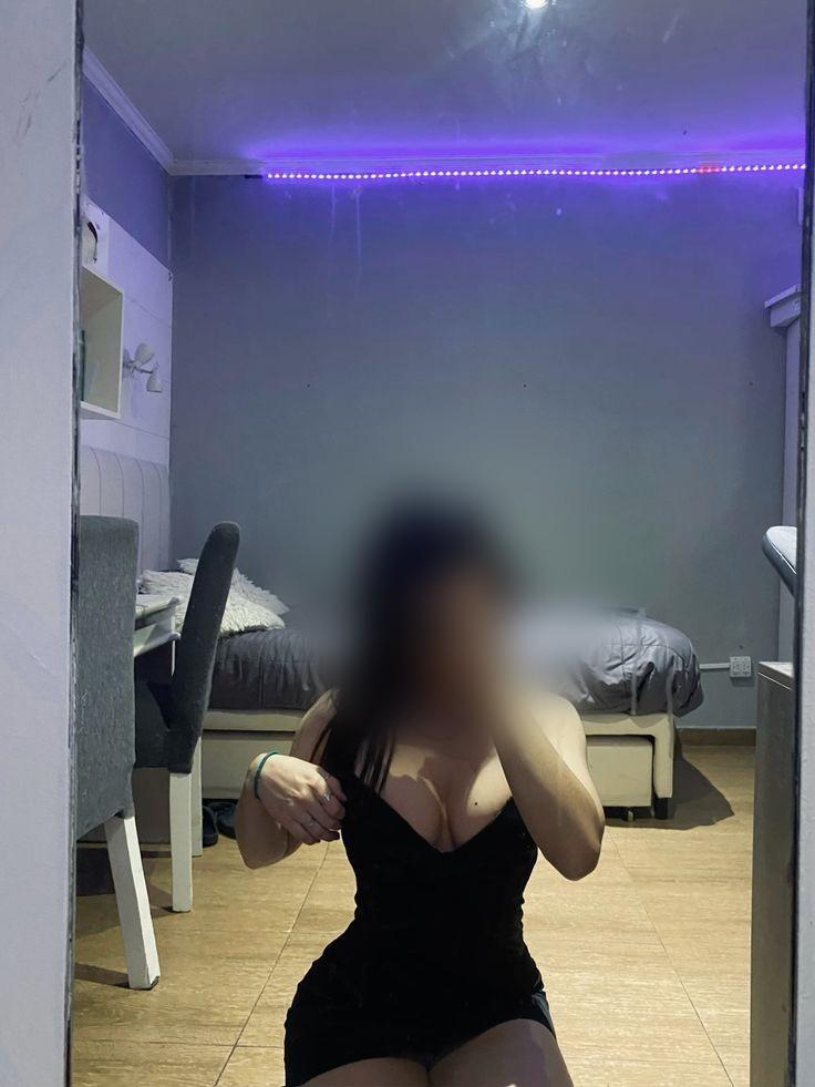 Chica busca chico en Burgos: 