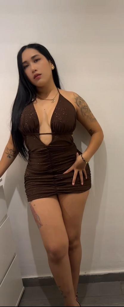 661404492: Chica busca chico en Málaga