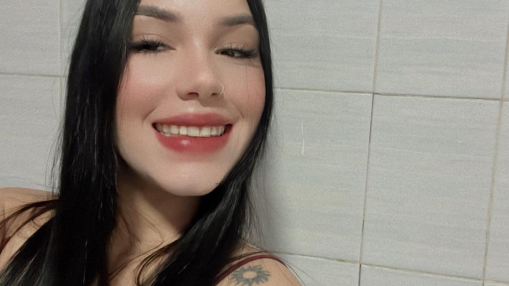 Chica busca chico en Alicante: Chica busca chico