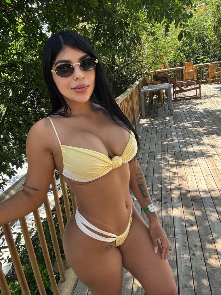 632900039: Chica busca chico en Málaga