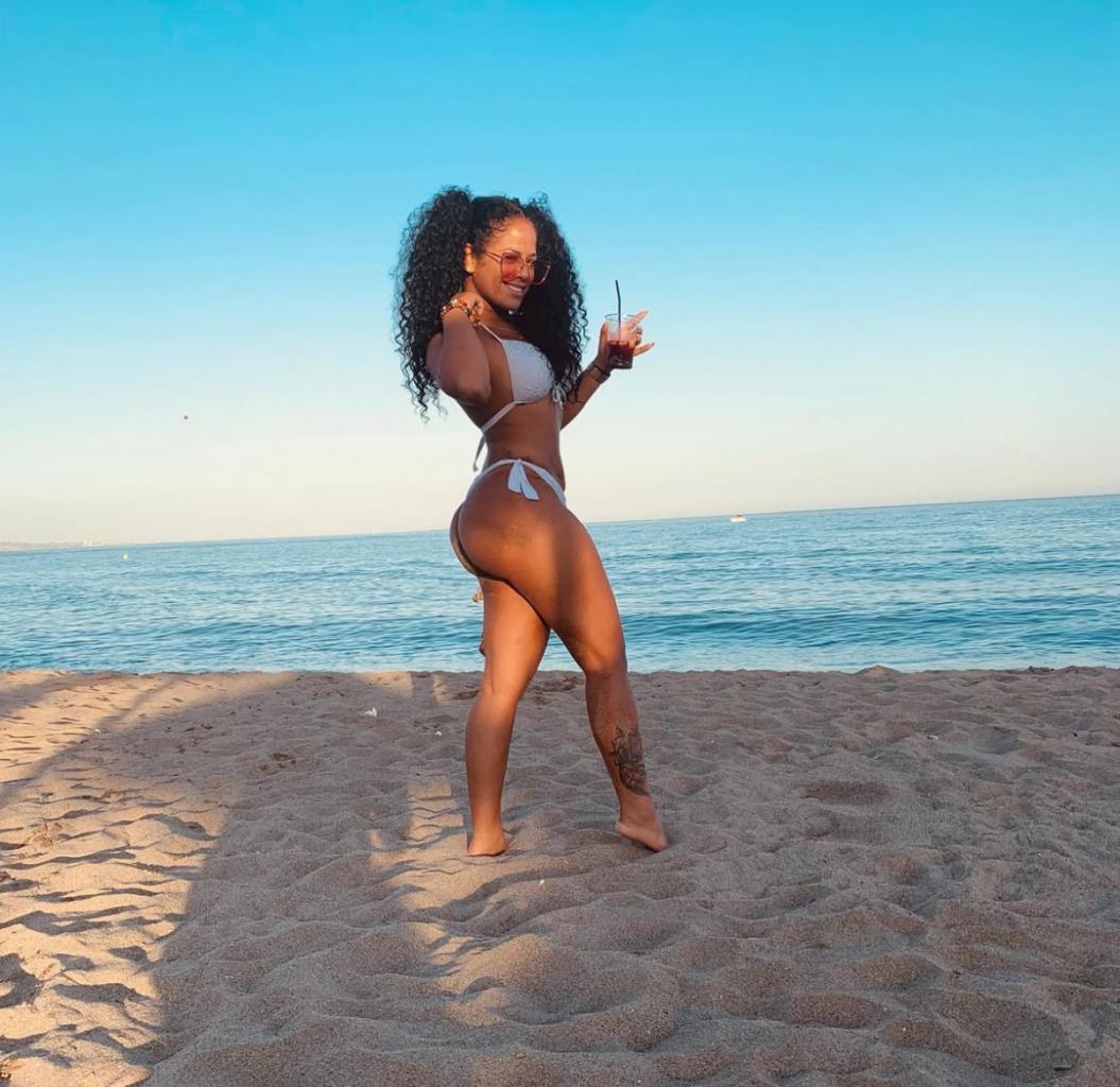 Chica busca chico en Granada: 