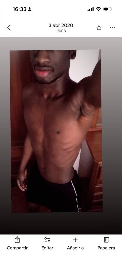 Chico busca chica en Granada: 